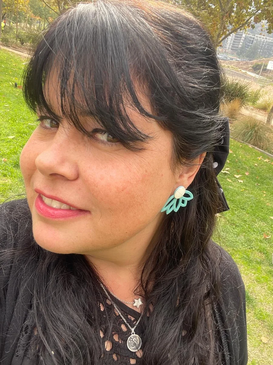 Isabel Charlin Valcárcel, Colaboradora de Red Matriz